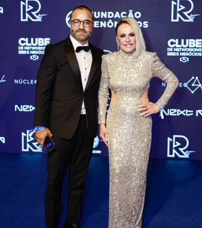 Cláudia Leitte, Ana Maria Braga e Luciano Huck marcam presença no leilão beneficente de Ronaldo Fenômeno