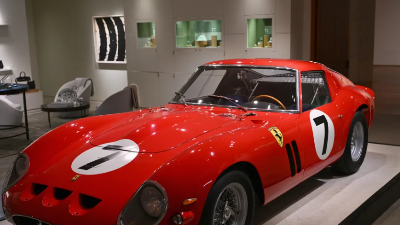 Ferrari de 1962: conheça o carro leiloado por R$ 255 milhões em Nova York