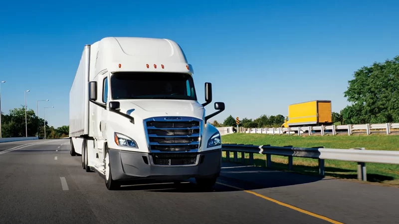 O novo site de leilões online da Penske transforma a experiência de compra de caminhões usados