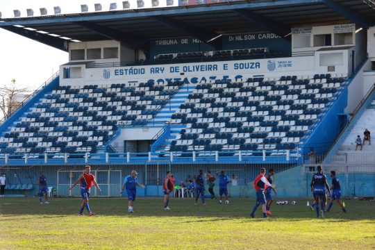 Filme repetido: Estádio do Goytacaz volta a ser leiloado